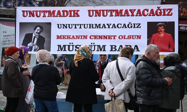 İzmir'de 'Müslüm Baba' için lokma hayrı!