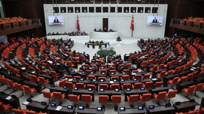 2023 yılı ek bütçesi komisyondan geçti!