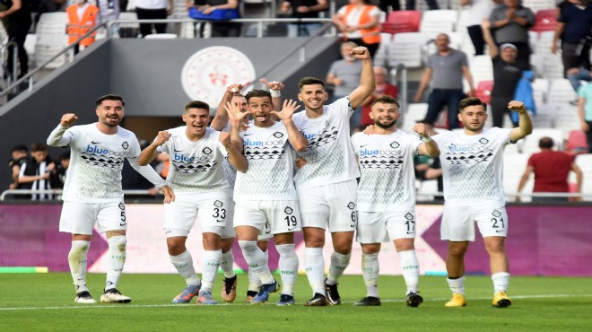 Altay sezonu alkışlarla kapattı