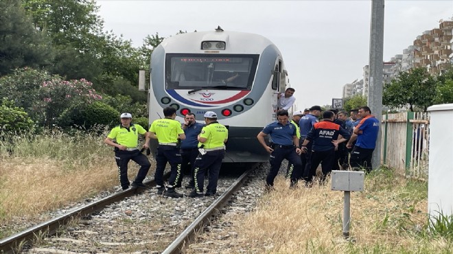 Aydın'da korkunç son... Hemzemin geçitte tren çarptı!