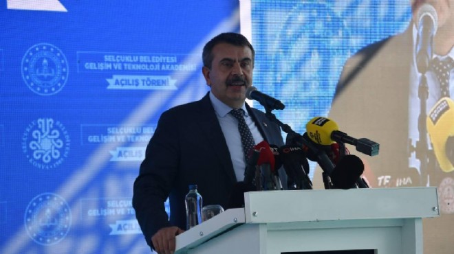 Bakan Tekin: Öğrencilerimizin sosyal etkinliklerini akademik başarılarına ilave edeceğiz