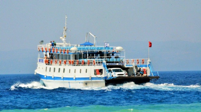 Bodrum'da feribotlara 'fırtına' engeli