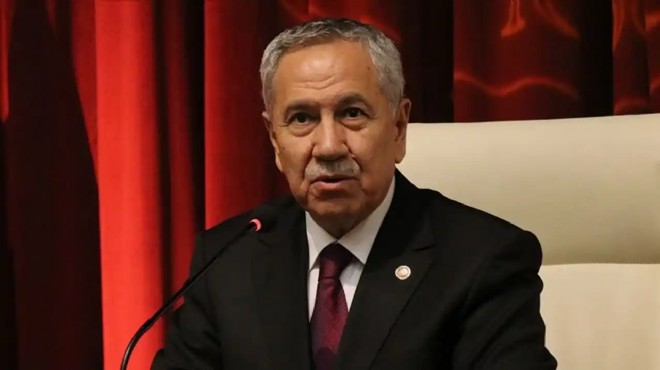 Bülent Arınç: Özgür Özel'i başarılı buluyorum