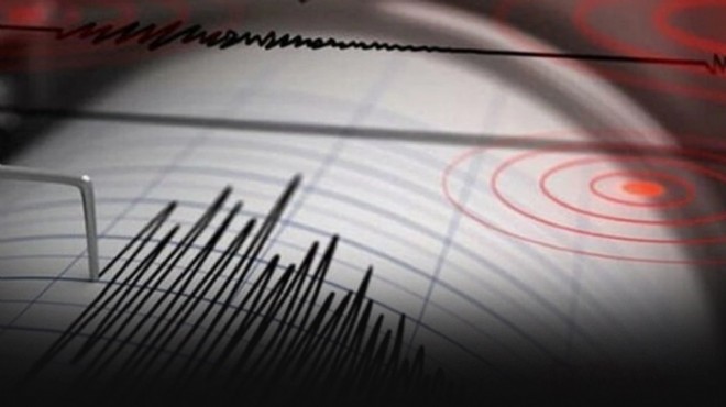 Çeşme'de korkutan deprem!