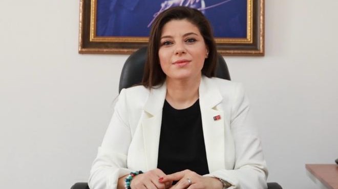 CHP'li Onbaşıoğlu’ndan Bakan Ersoy'a ziyaret tepkisi