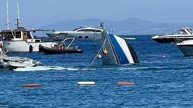 Denizde korku dolu anlar: Motoryat battı!