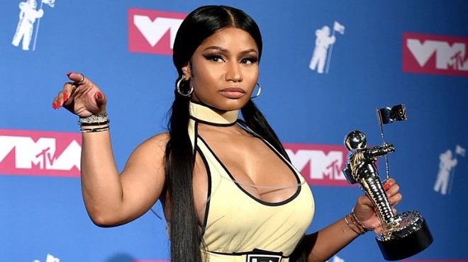 Dünyaca ünlü şarkıcı Nicki Minaj'a gözaltı!