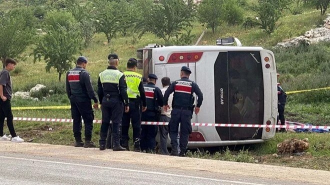 Feci kaza: Astsubay öldü, 17 kişi yaralandı!