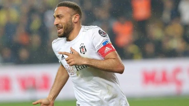 Fenerbahçe, Cenk Tosun'la anlaştı