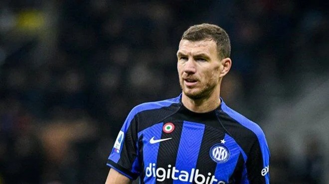 Fenerbahçe, Dzeko'yu resmen duyurdu