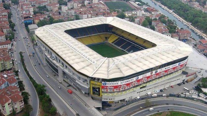 Fenerbahçe'nin 'Atatürk Stadı' değişikliğine yönetmelik engeli