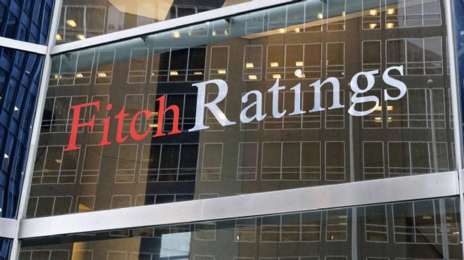 Fitch'ten Türk bankalara 'kart borcu' uyarısı!