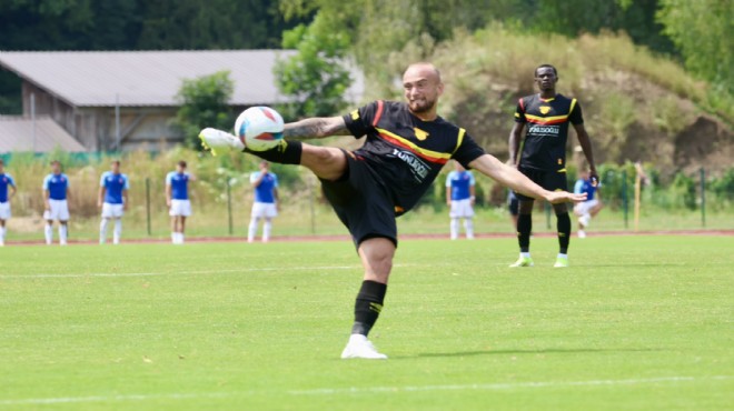 Göztepe hazırlık maçında berabere kaldı