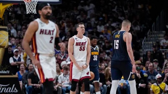 Heat, NBA finalinde skoru eşitledi