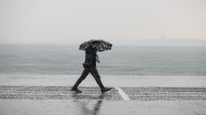 İzmir'de etkili sağanak yağış!