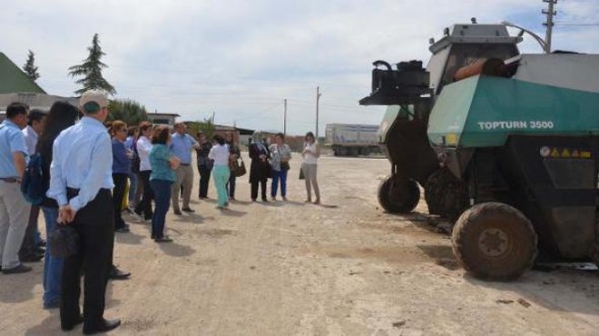 İzmir'de kadın çiftçilere yenilikler anlatıldı