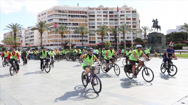 İzmir'de pedallar sağlıklı yaşam için çevrildi!