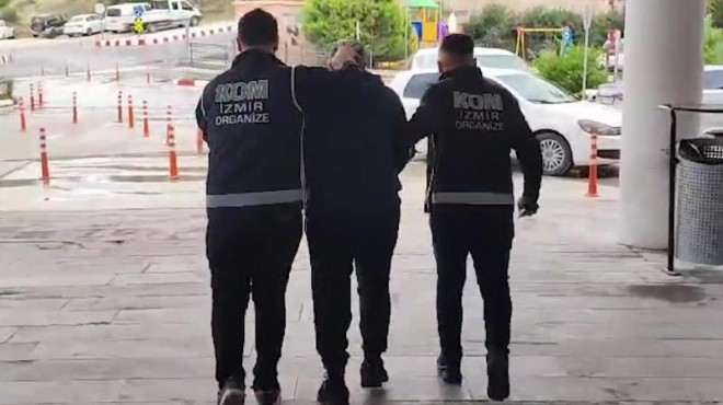 İzmir'de yakalanan FETÖ'cü İstanbul'a götürüldü!