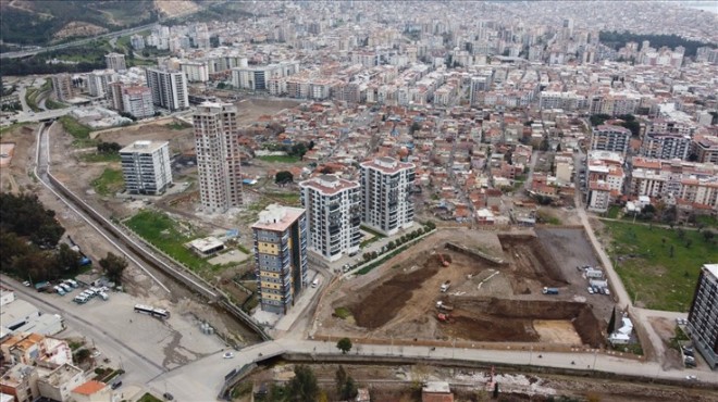 İzmir'deki dönüşüm projesinde 'demirden çalma' iddiası!