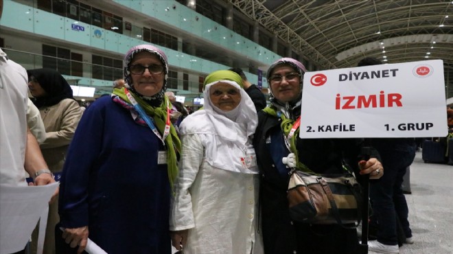 İzmir'den ilk hac kafilesi uğurlandı!