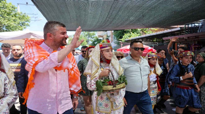 İzmirliler Kiraz Festivali'nde buluştu!