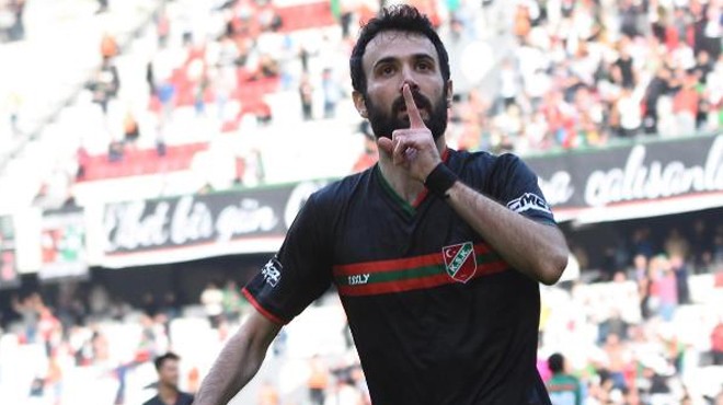 Karşıyaka'da 33 transferin 17'si gitti