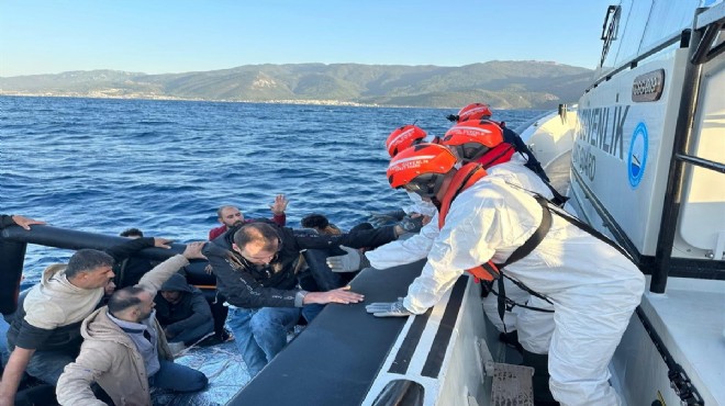 Kuşadası'nda 43 düzensiz göçmen kurtarıldı