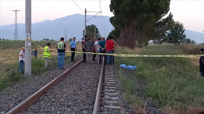 Manisa'da korkunç son... Trenin çarptığı kadın hayatını kaybetti!