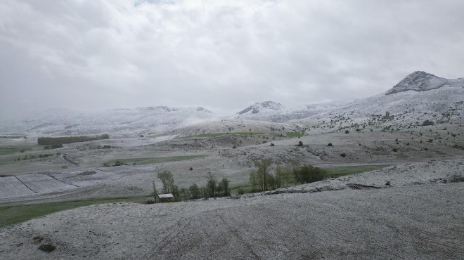 Mayıs'ta kar sürprizi yaşandı