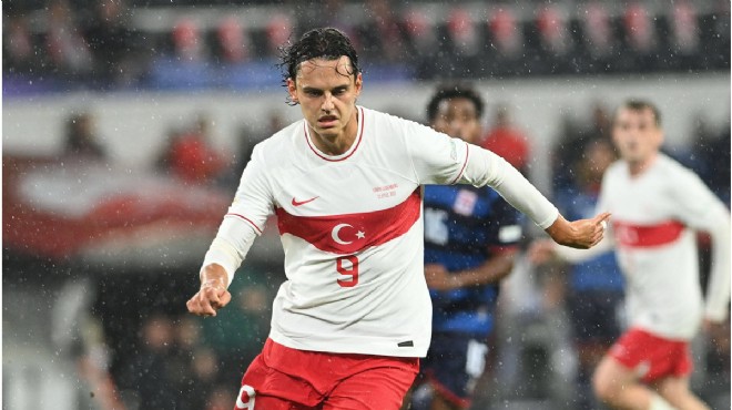 Milli futbolcu Enes Ünal, aday kadrodan çıkarıldı