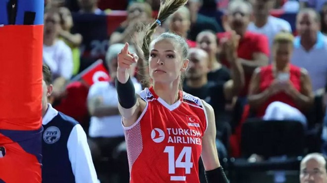 Milli voleybolcunun adı Fethiye'de bir sokağa verildi