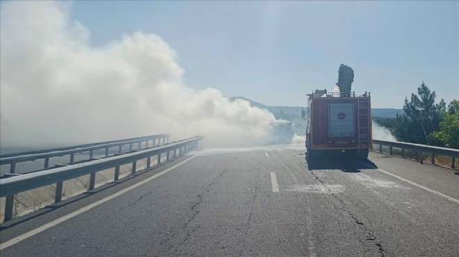 Önce kaza yaptı ardından yandı!