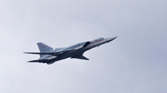 Rusya'da bombardıman uçağı düştü