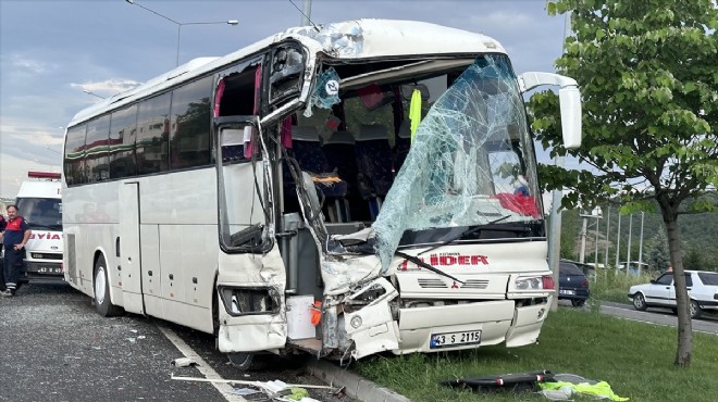 Servis kazasında can pazarı... 11 işçi yaralandı!