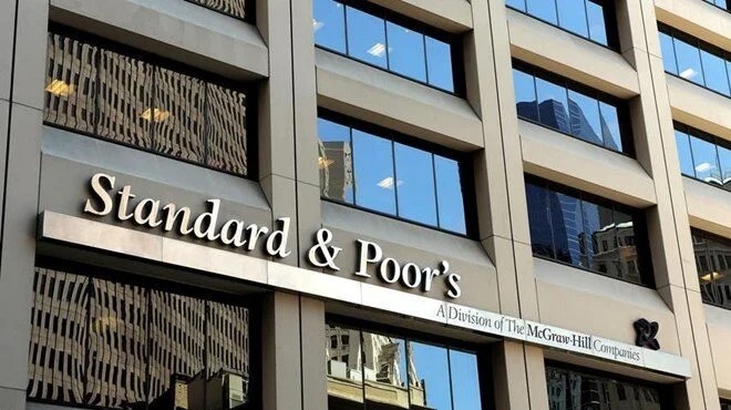 S&P, Türkiye için büyüme tahminini düşürdü