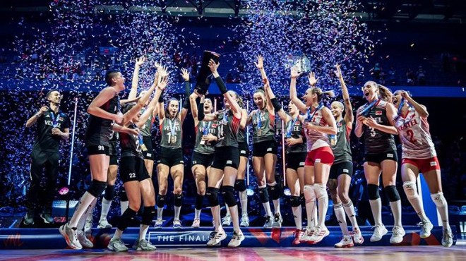 TFF'den A Milli Kadın Voleybol Takımı'na tebrik mesajı