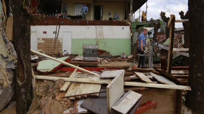 Tropikal kasırgada ölenlerin sayısı 40'a çıktı