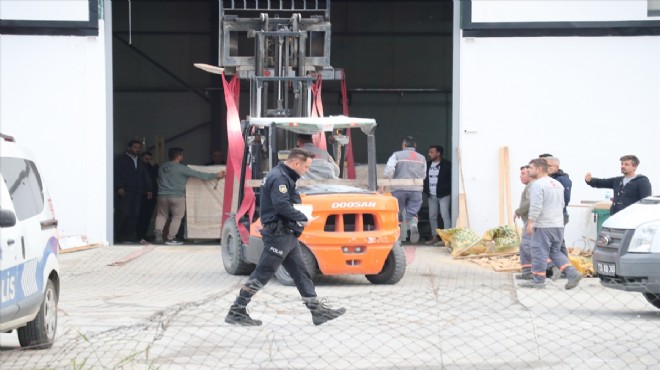 Üzerine mermer blok düştü... Hayatını kaybetti!