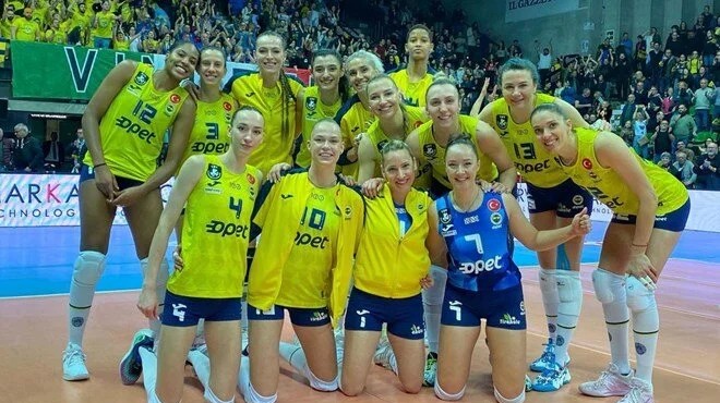 Voleybol tarihinde ilk: 3 Türk takımı Şampiyonlar Ligi'nde yarı finalde